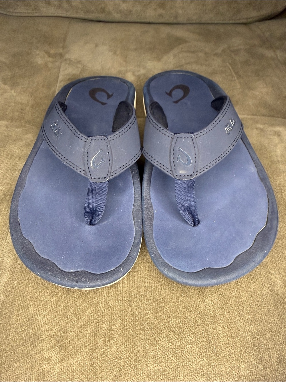 OluKai Ohana Navy Flip Flop Sandals with Cushioned Footbed - Picture 2 of 7